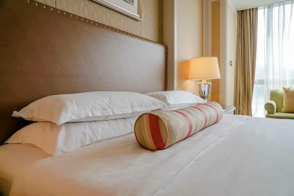Sheraton Fuzhou Hotel Buitenkant foto